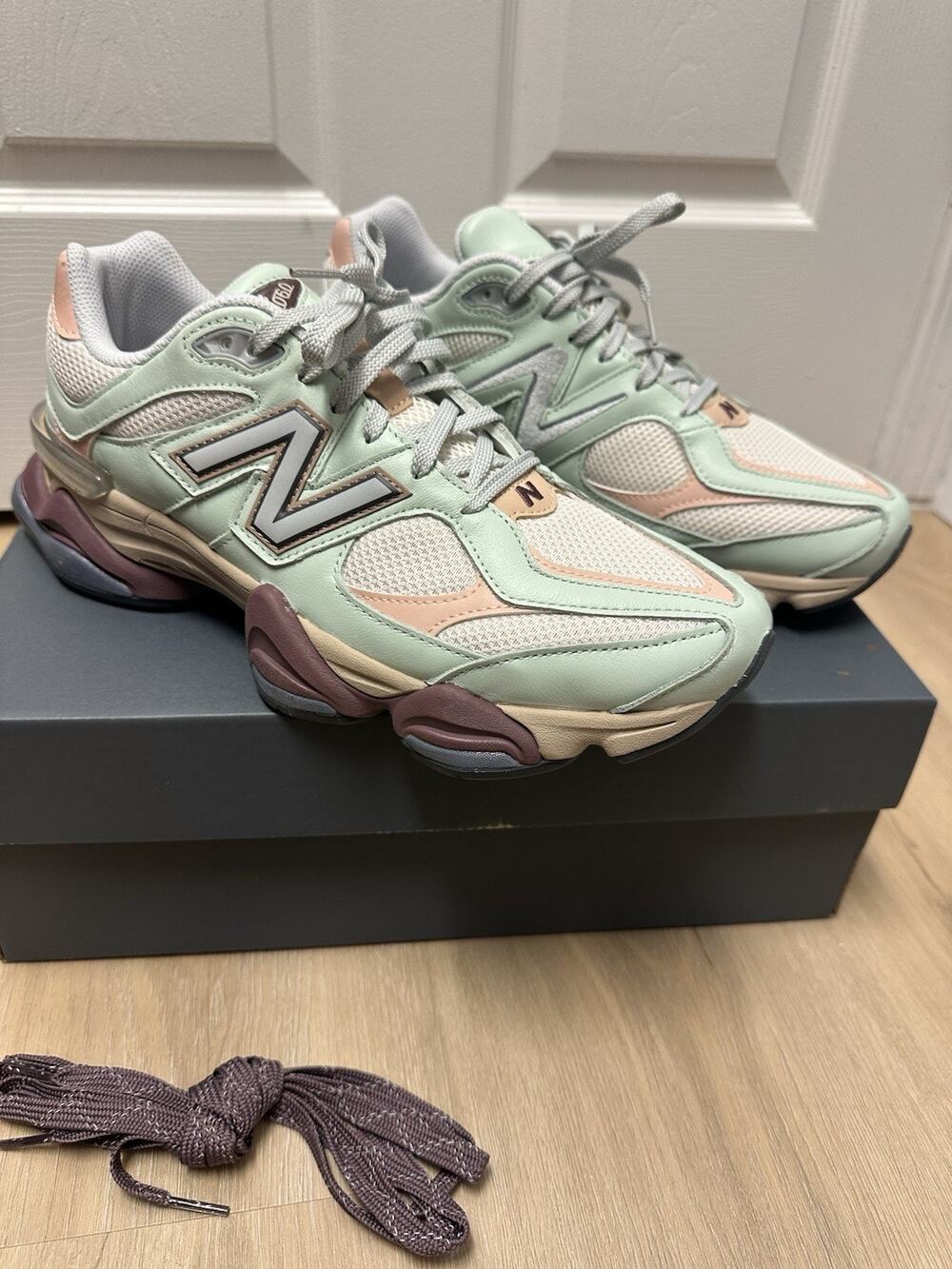 New Balance 9060 “Clay Ash” Rare Mens Size 12 Gorgeous Brand New